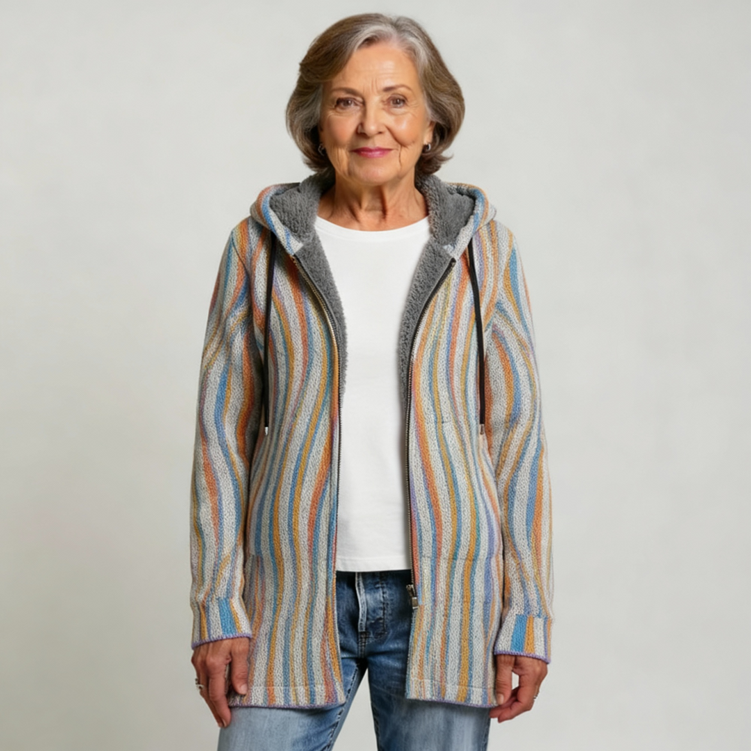CHLOE | LUXURIOUS CARDIGAN WITH ARTISTIC INSPIRATION
